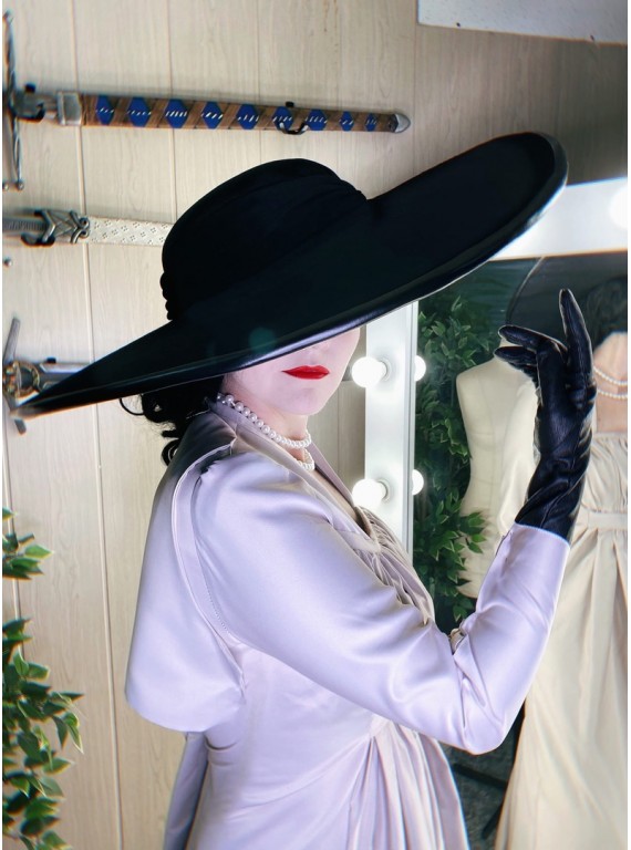 Lady Alcina Dimitrescu cosplay hat..