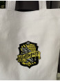 Shopper embroidered with the Hufflepuff House crest