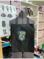 Shopper embroidered with the Slytherin House crest